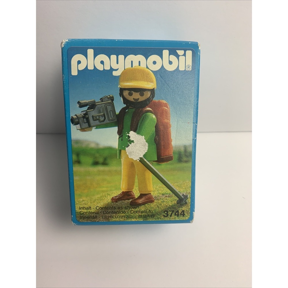 PLAYMOBIL - PLAYMOBIL 3744 Adventure Hiker Video Camera New Collectible‎